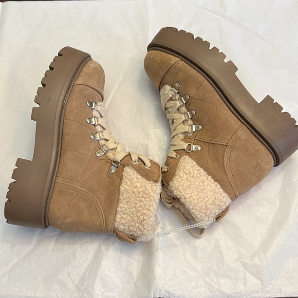 Steve Madden Reyen Suede Faux Shearling Cold Weather Lug Sole Platform Booties - Picture 5 of 13